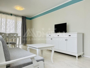 Луксозен  2-стаен с гедка МОРЕ гр. Поморие -  77m²