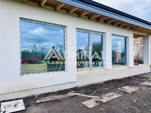 Едноетажна сглобяема къща пред Акт 16 с парцел 405 кв.м — ексклузивно предложение от ADMIRAL Имоти