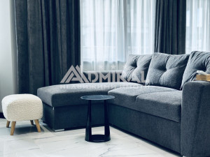 Луксозен тристаен апартамент с ново обзавеждане и отлична локация в Несебър – на минути от плажа