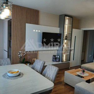 #Луксозен #Многостаен апартамент #След основен ремонт #к-с Възраждане