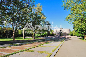 Тристаен апартамент в ЦГЧ, гр. Бургас.