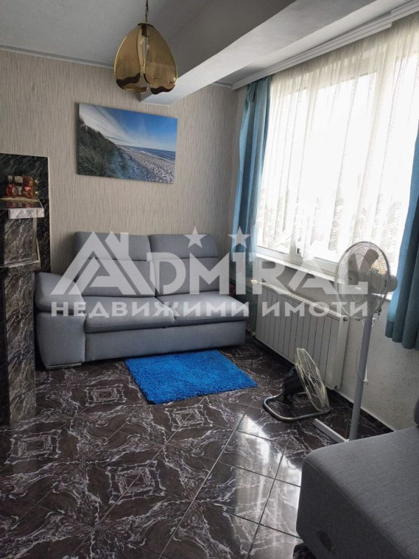 Двустаен апартамент с реална квадратура на 250 м от плажа в гр. Несебър – тиха локация и изток-запад изложение