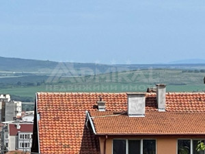 ЧЕТИРИСТАЕН апартамент в к-л Меден рудник, Бургас