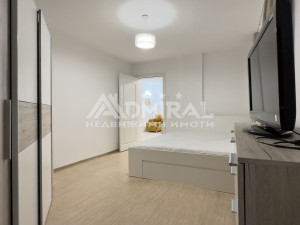 Тристаен  апартамент под наем с гараж и паркомясто на ул. 