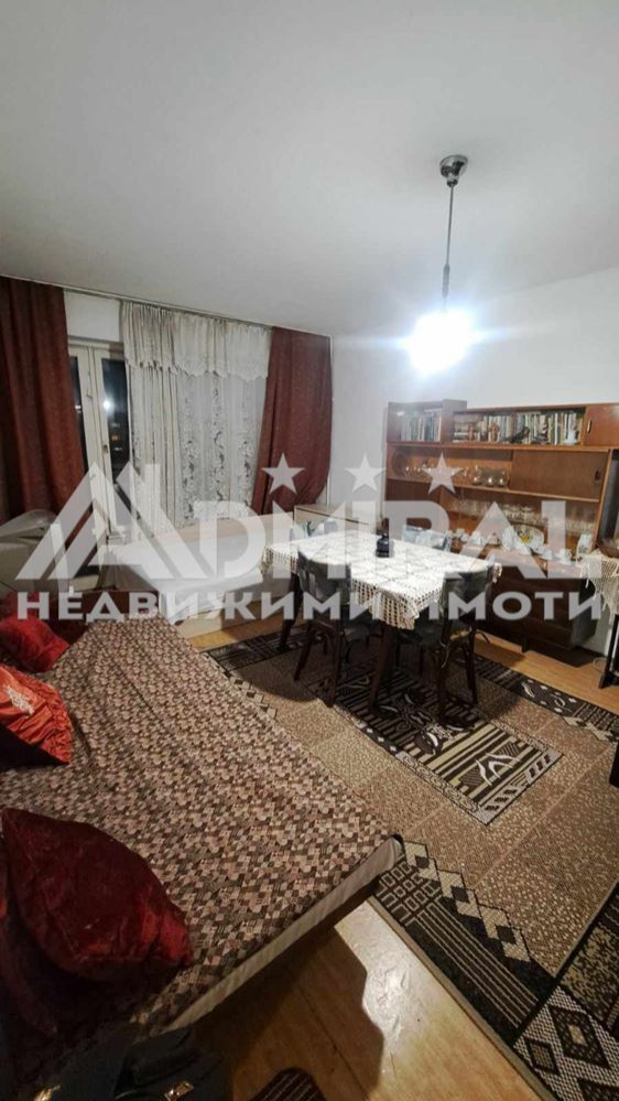 Гарсониера в САНИРАНА ПАНЕЛНА СГРАДА в к-с 