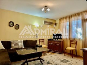 Продава се двустаен апартамент с гараж в кв. Възраждане, Бургас – 125 000 €