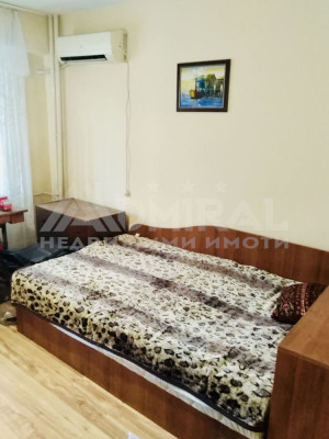 Продава тристаен в ж.к.