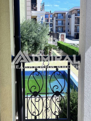 Продава двустаен апартамент в гр. Свети Влас