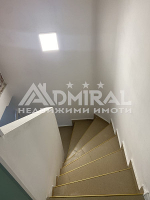 Двустайно жилище на две нива в кв.
