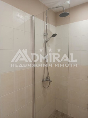 Продава едностаен апартамент в с.Равда