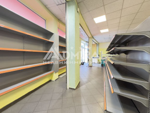 ТОП локация I Ъглов магазин I Възраждане I Бургас – Само 179 900 €