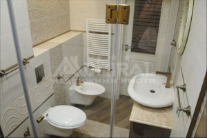 Продажба Къща гр. Бургас - Сарафово 450m²