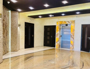 Продажба Многостаен гр. Бургас - Лазур 205m²