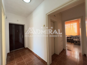 Двустаен апартамент в сърцето на Бургас