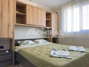 Луксозен тристаен апартамент с нескриваема морска панорама в гр. Созопол