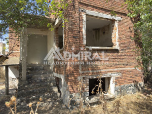 Възможност за инвестиция и нов дом сред природа и спокойствие