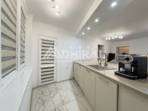 Тристаен  апартамент под наем с гараж и паркомясто на ул. 