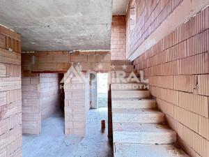 Нова двуетажна къща с Акт 14 в самостоятелно УПИ – Банево