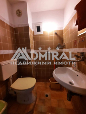 Двустаен апартамент в к-с Възраждане до Борисовата градина!