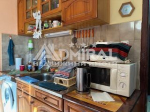 Продава се двустаен апартамент с гараж в кв. Възраждане, Бургас – 125 000 €