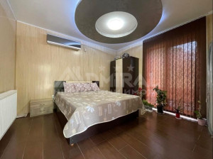 Еднофамилна двуетажна къща в с. Атия 130 m²