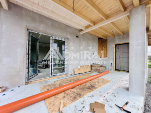 ЕКСКЛУЗИВНО! Еко къща с дървена конструкция – 123 кв.м + парцел 405 кв.м