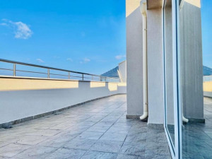 Продажба Многостаен гр. Бургас - Лазур 205m²