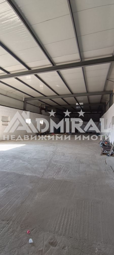 Наемете модерна производствена и складова база в Бургас