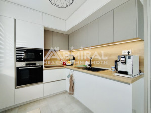 #Луксозен #Многостаен апартамент #След основен ремонт #к-с Възраждане