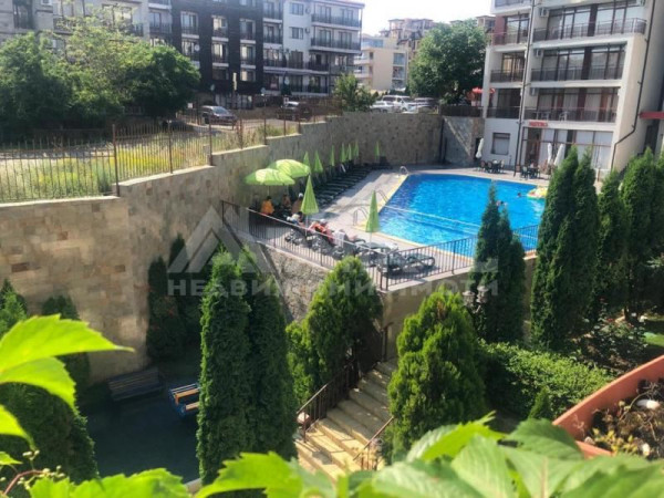 Продажба 2-стаен гр. Несебър - гр. Свети Влас 68m²