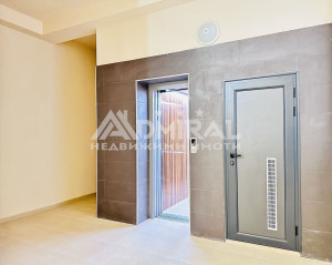 Двустаен апартамент с фронтална морска гледка и Акт 16 – Стария град на Поморие