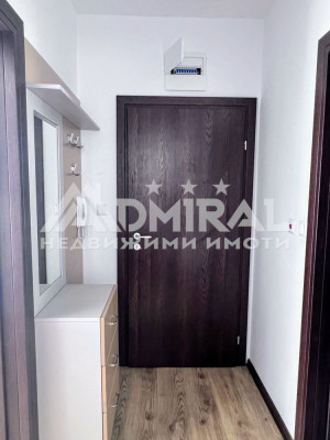 Продава двустаен апартамент в гр. Свети Влас