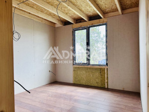 Едноетажна сглобяема къща пред Акт 16 с парцел 405 кв.м — ексклузивно предложение от ADMIRAL Имоти