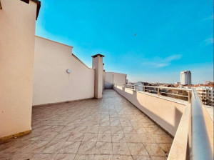 Продажба Многостаен гр. Бургас - Лазур 205m²
