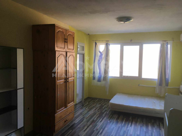 3-стаен (100 m2) к-с 
