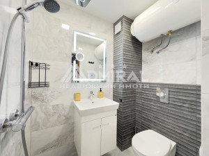 Луксозен тристаен апартамент с ново обзавеждане и отлична локация в Несебър – на минути от плажа