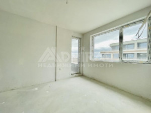 Продажба 2-стаен гр. Бургас - Славейков 65m²